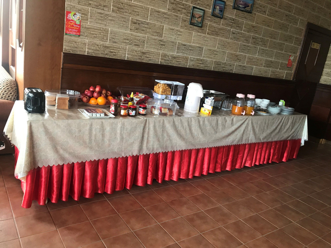 Food & Drinks 5, Arinza Tower Quality Apartments, Salmiya