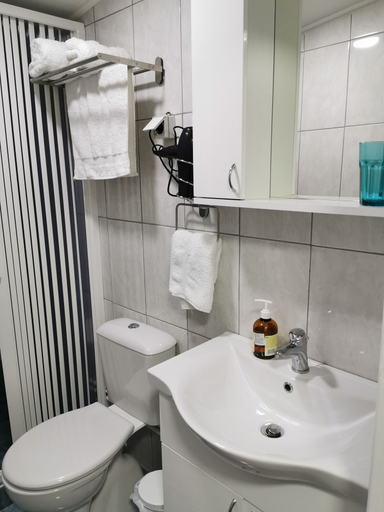 Bathroom 4, Mansio, Niš