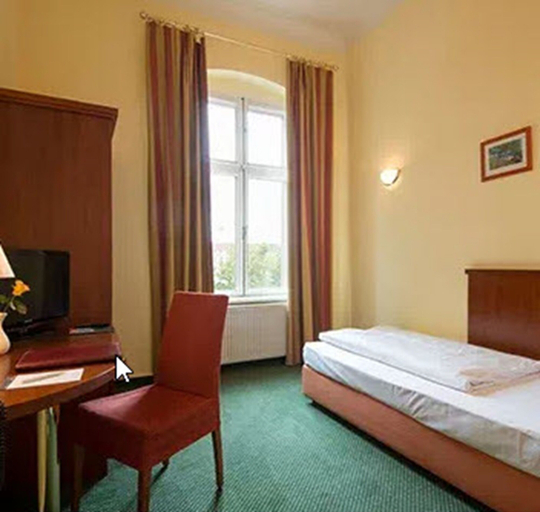 Bedroom 4, Hotel am Luisenplatz, Potsdam