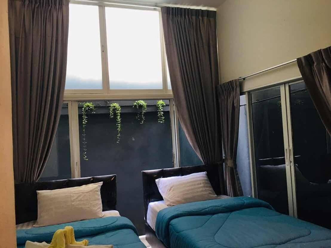 Bedroom 24