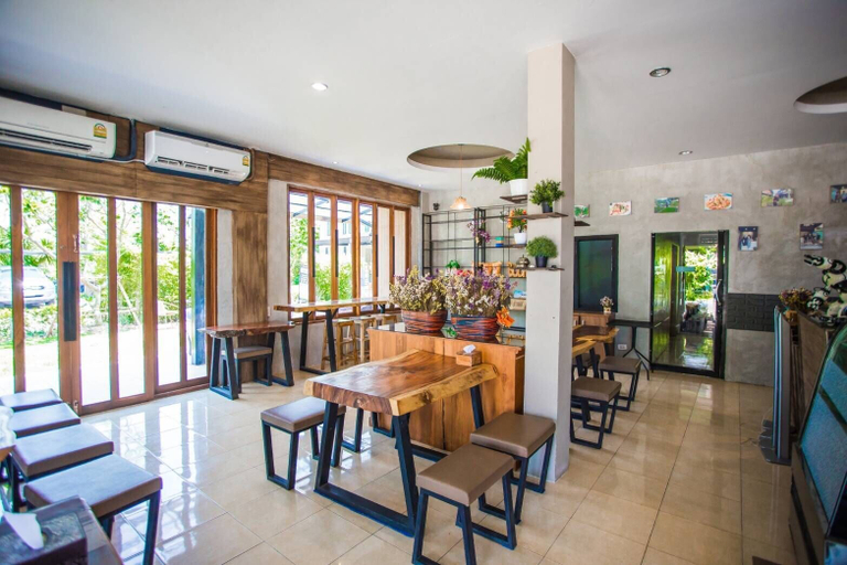 Food & Drinks 5, Anantaya Home Phare, Sung Men
