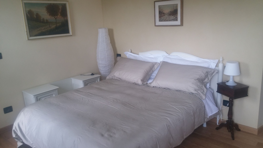Bedroom 4, Ca d'I, Cuneo