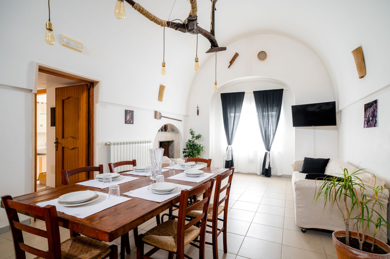 Others 4, Borgo Tortorella - Casa Limone, Bari