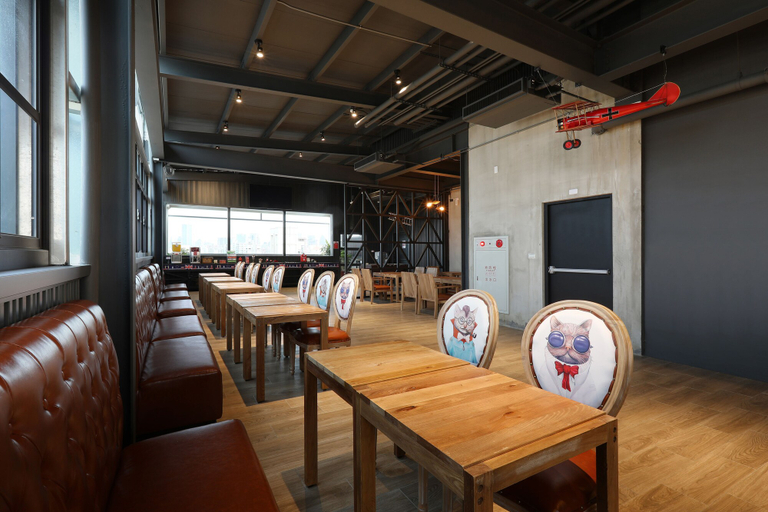 Food & Drinks 5, Mini Hotels Feng Jia Branch, Taichung