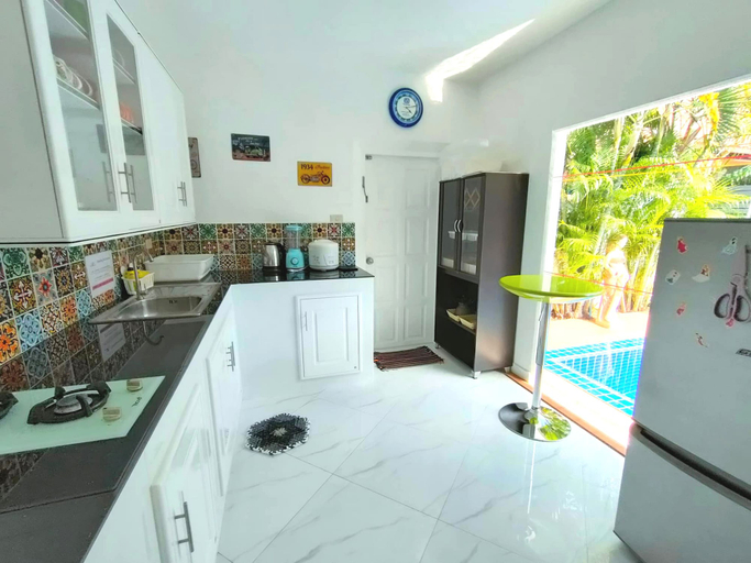 Others 5, Corner Villa - Pattaya holiday House Walking Street, Pattaya
