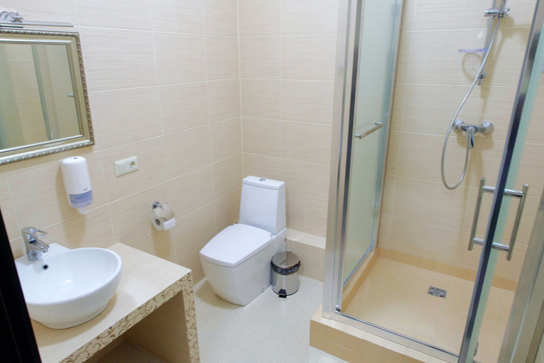 Bathroom 3, New Life Luxury Hostel, Odes'ka
