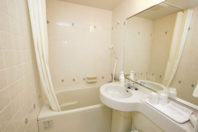 Bedroom 4, Libre Garden Hotel, Naha