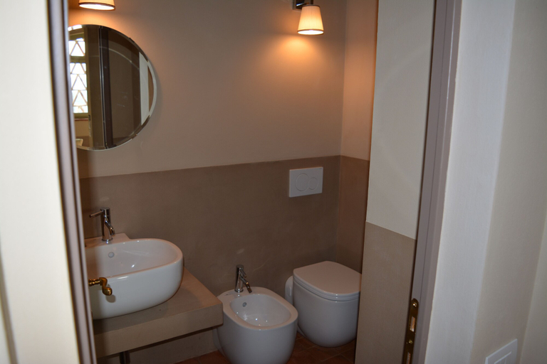 Bathroom 4, Le Moraiole Country House, Grosseto