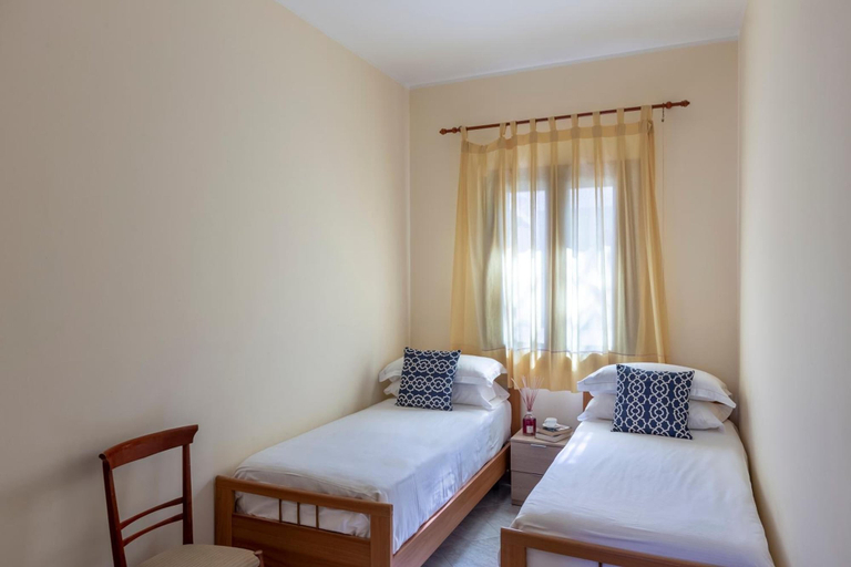 Bedroom 3, Residence Smeraldo, Trapani