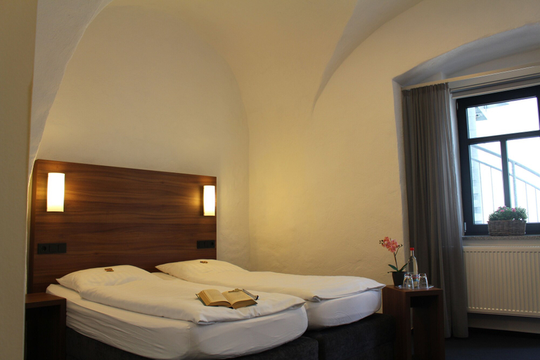 Bedroom 3, Hotel garni Anger 5, Kyffhäuserkreis