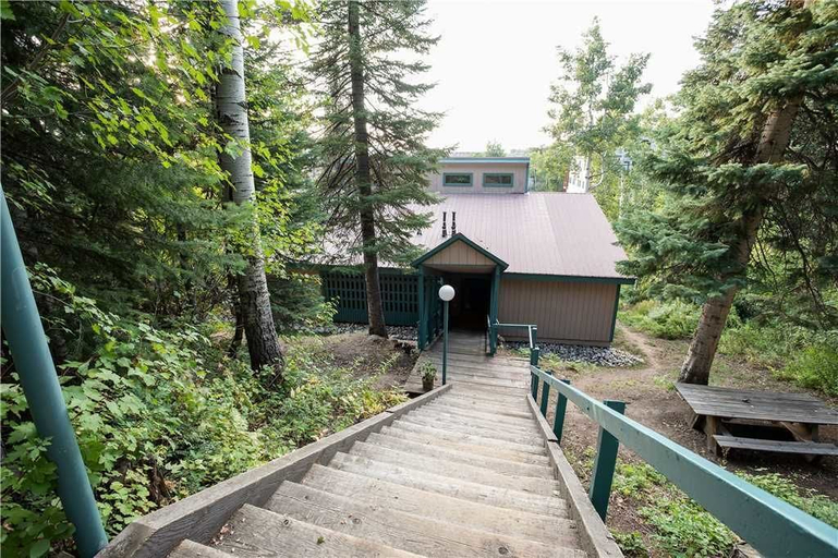 Exterior & Views 2, Ski Trail Chalet, Routt