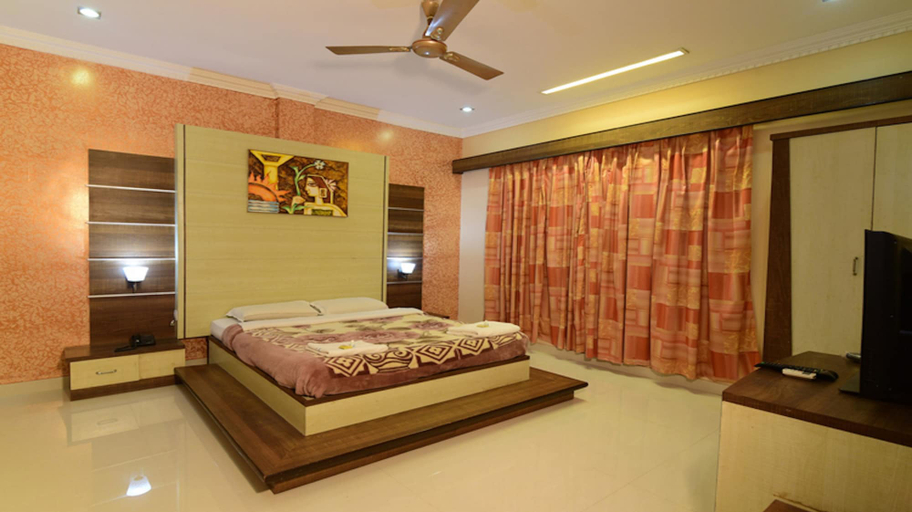 Bedroom 3, Hotel Ashlesh, Udupi