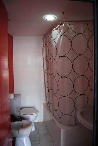 Bathroom, Itinere Rooms - Hostel, Granada