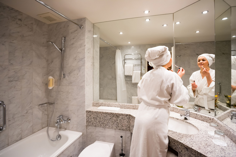 Bathroom 4, Parkhotel Rügen, Vorpommern-Rügen