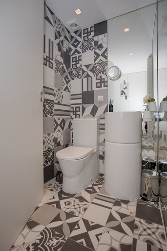 Bathroom 4, Liiiving in Porto - Cozy & Chic Downtown, Porto