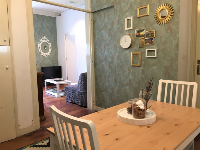 Others 5, Charming Vintage Auto Check-in Flat in Baixa, Lisbon