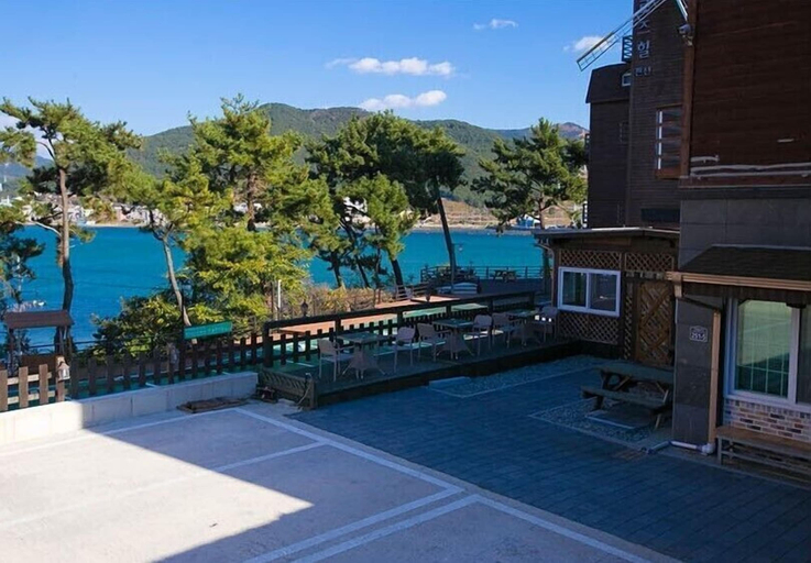 Sport & Beauty 5, Tongyeong Tulip Pension, Tongyeong
