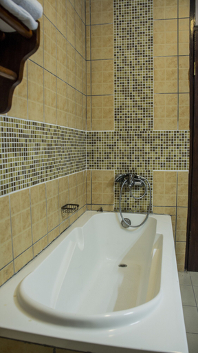 Bathroom 4, Millennium Sea Breeze Resort, Bagamoyo