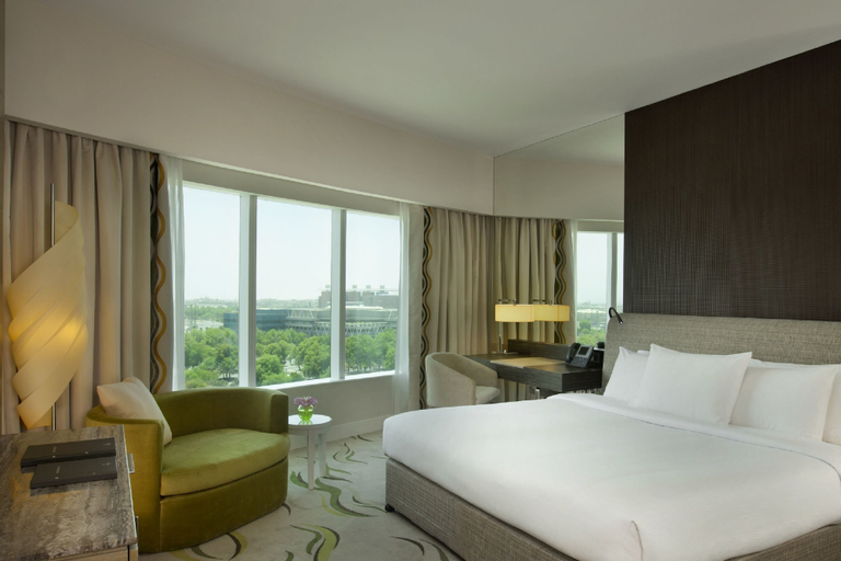Bedroom 3, Millennium Al Rawdah Hotel, Abu Dhabi City