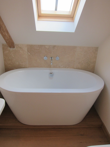 Bathroom 4, Saul Farm, Gloucestershire