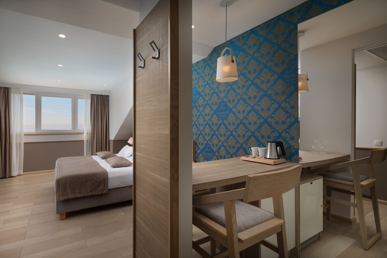 Bedroom 4, Hotel Tamaris, Tučepi