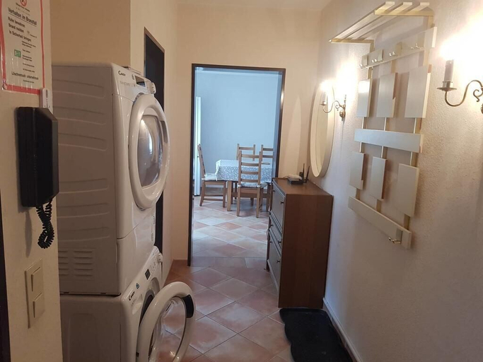 Others 5, Franz Berg Apartment Greimerath, Trier-Saarburg