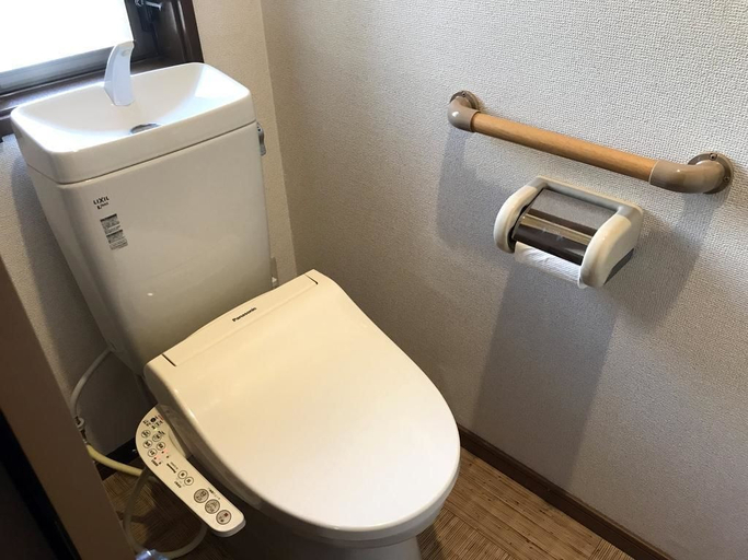 Bathroom 3, Hananobou Bettei, Kyoto