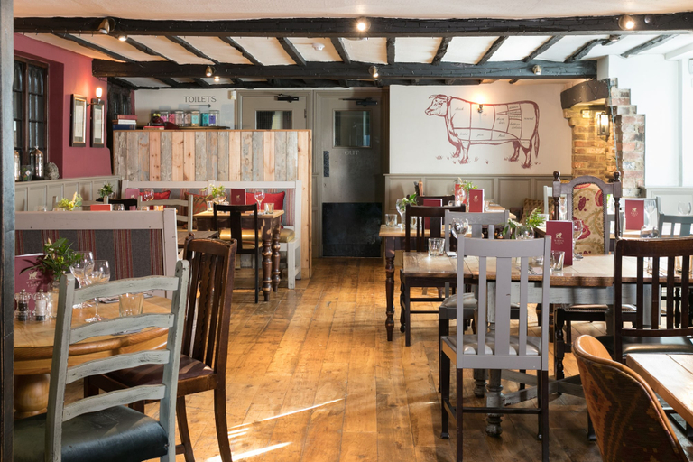 Food & Drinks 5, White Lion Tenterden, Kent