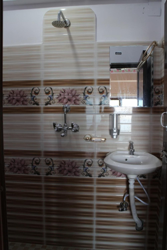 Bathroom 3, Natures Treat Homestay, Lumbini