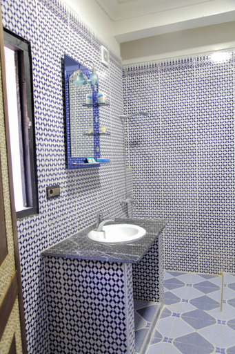 Bathroom 5, Dar Berrada, Fès