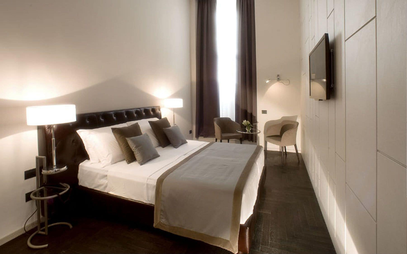 Bedroom 3, Piazza Del Gesu Luxury Suites, Rome