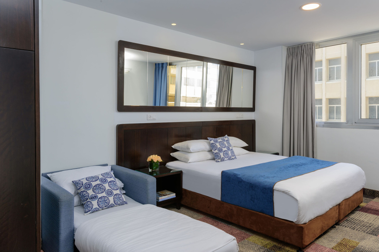 Bedroom 3, Embassy Hotel Tel Aviv