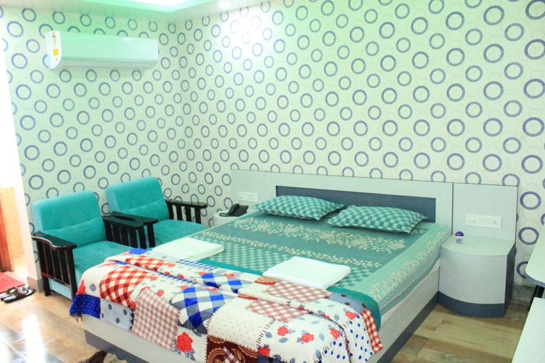 Bedroom 4, GKM Grand Hotel, South Andaman