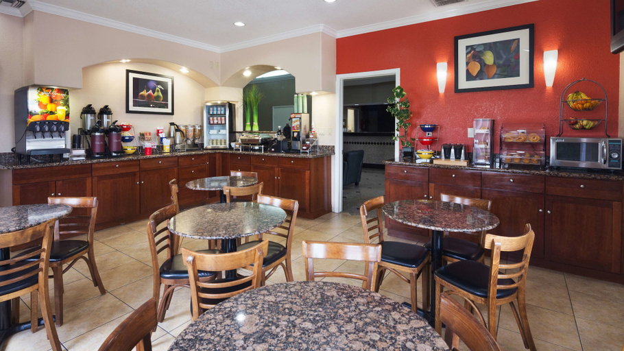 Food & Drinks 5, Best Western Angleton Inn, Brazoria