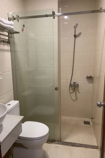 Bathroom 4, Phu Si Hotel, Ho Chi Minh City