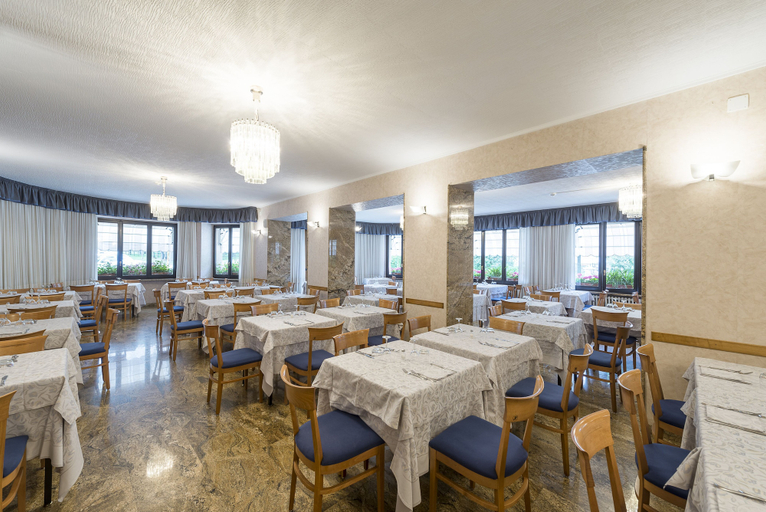 Food & Drinks 5, Hotel Iris, L'Aquila