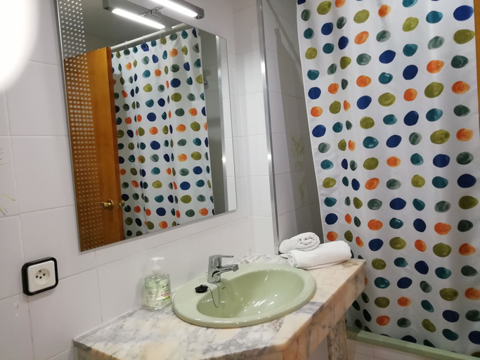 Bathroom, Edificio Novelty, Tarragona