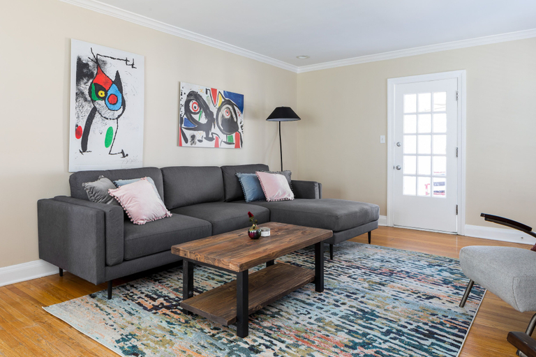 Others 5, Spacious 6BR /2.5 Bath in Highlands!, Jefferson