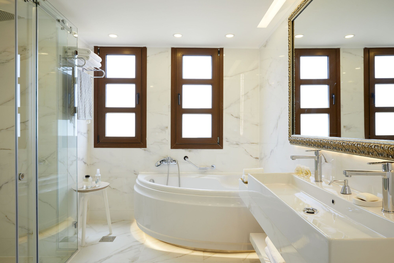 Bathroom 5, Anthemus Sea Beach Hotel & Spa, Central Macedonia