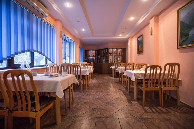 Food & Drinks 2, Hotel Saya, Almaty