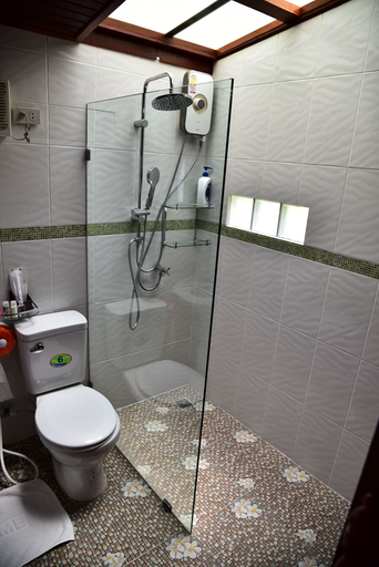 Bathroom 3, Thai House Resort, Hua Hin