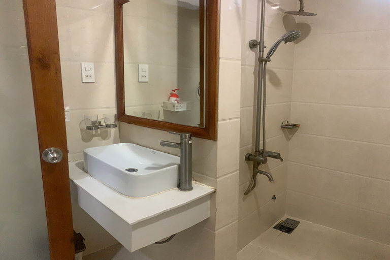 Bathroom 4, Phu Si Hotel, Binh Tan