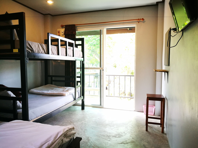 Bedroom 2, Kru Guesthouse, Sangkhla Buri