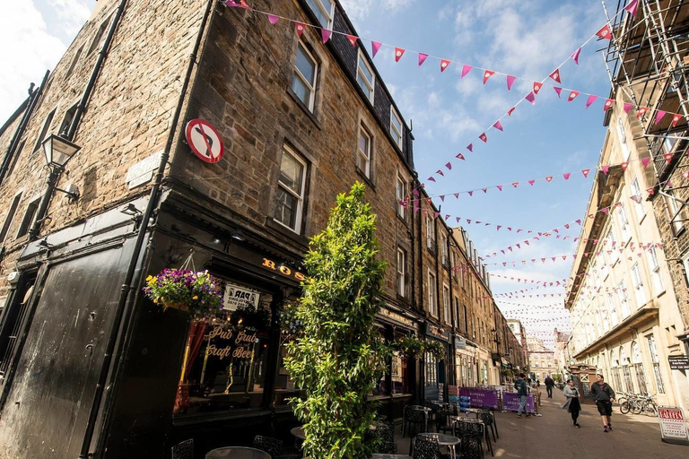 Exterior & Views 2, JOIVY Perfect Location! Charming Rose St Apt for Couples, Edinburgh