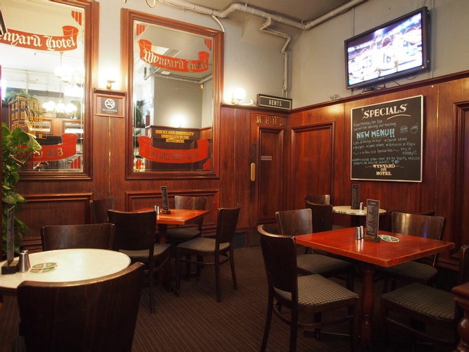 Food & Drinks 5, Wynyard Hotel, Sydney