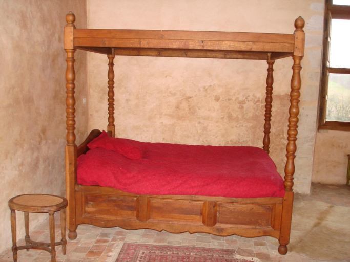 Bedroom 2, Le Manoir de la Baronnie, Orne