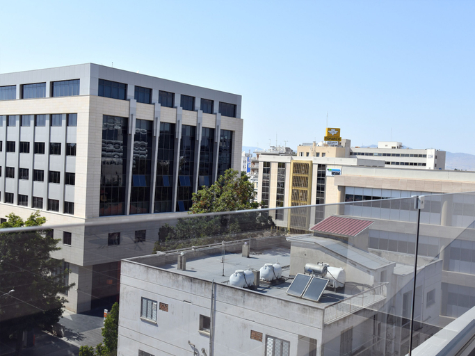 Exterior & Views, Baz Tower