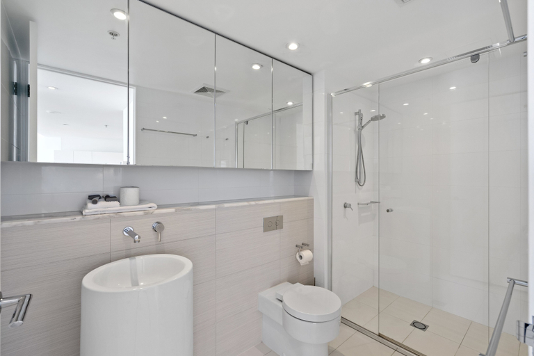 Bathroom 4, Oracle Broadbeach Apartments, Gold Coast