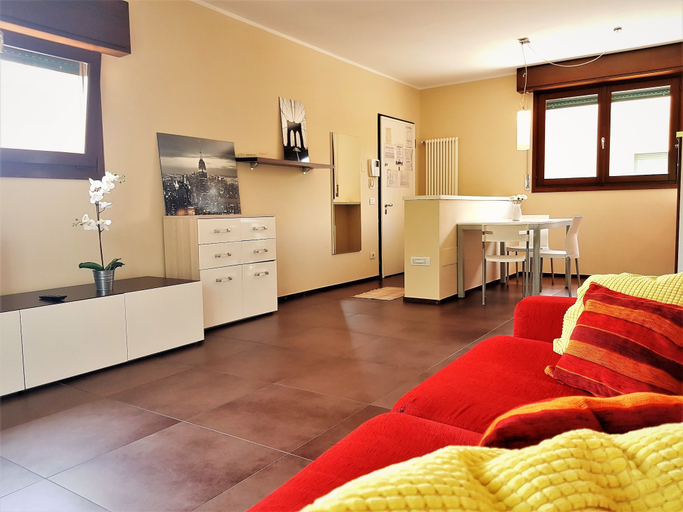 Others 5, Residence San Lorenzo, Brescia