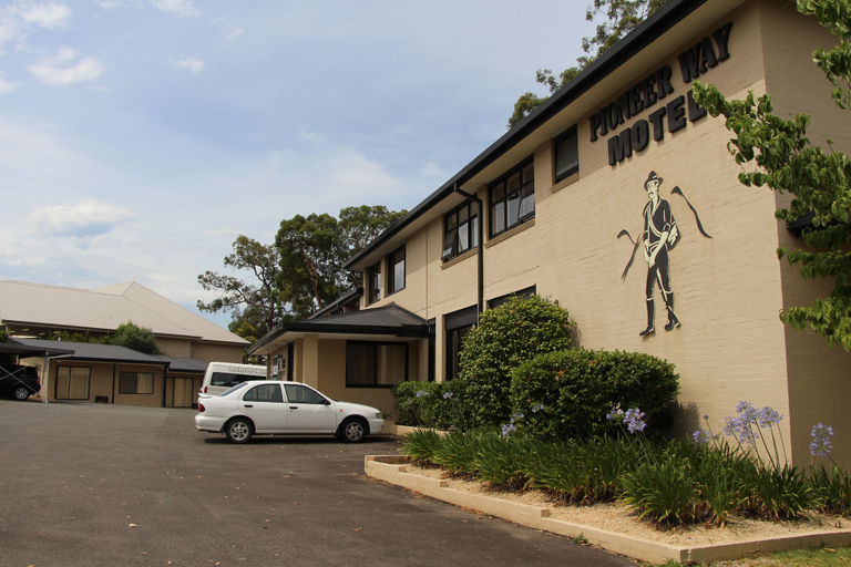 Exterior & Views 2, Pioneer Way Motel, Blue Mountains